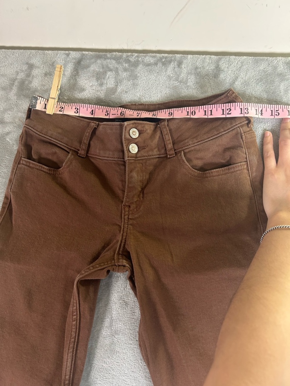 Hollister low rise Brown Flared Pants - Picture 4 of 9